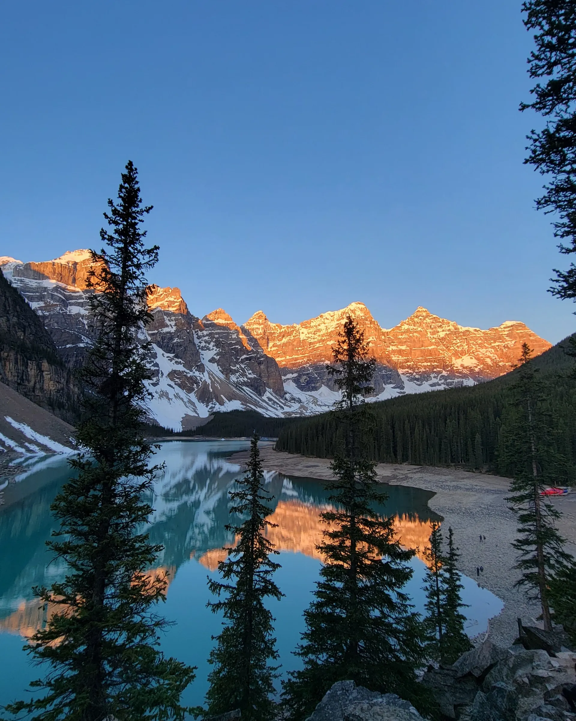 The Ultimate Canadian Rockies Guide